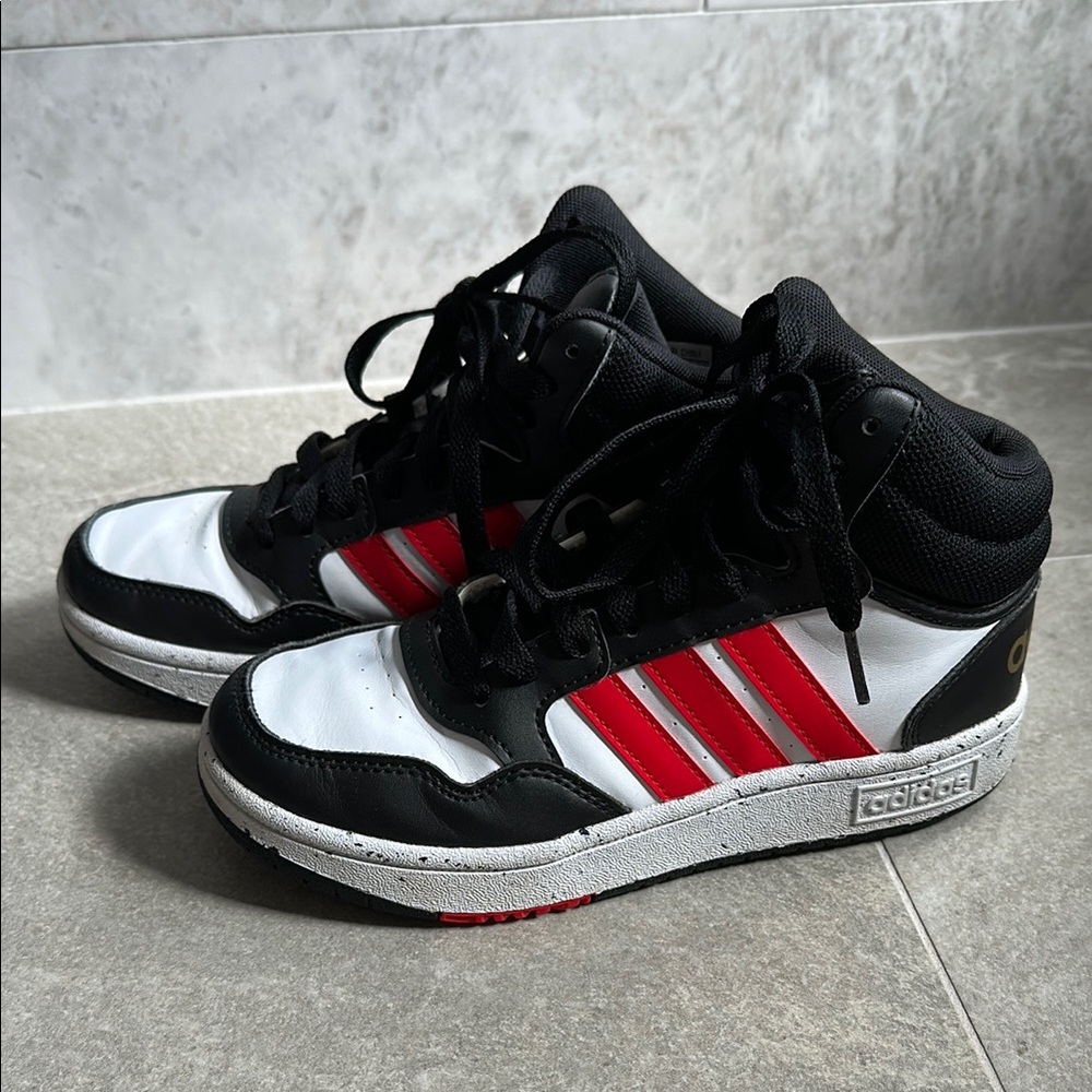 Adidas Black and Red Sneakers with Classic Design